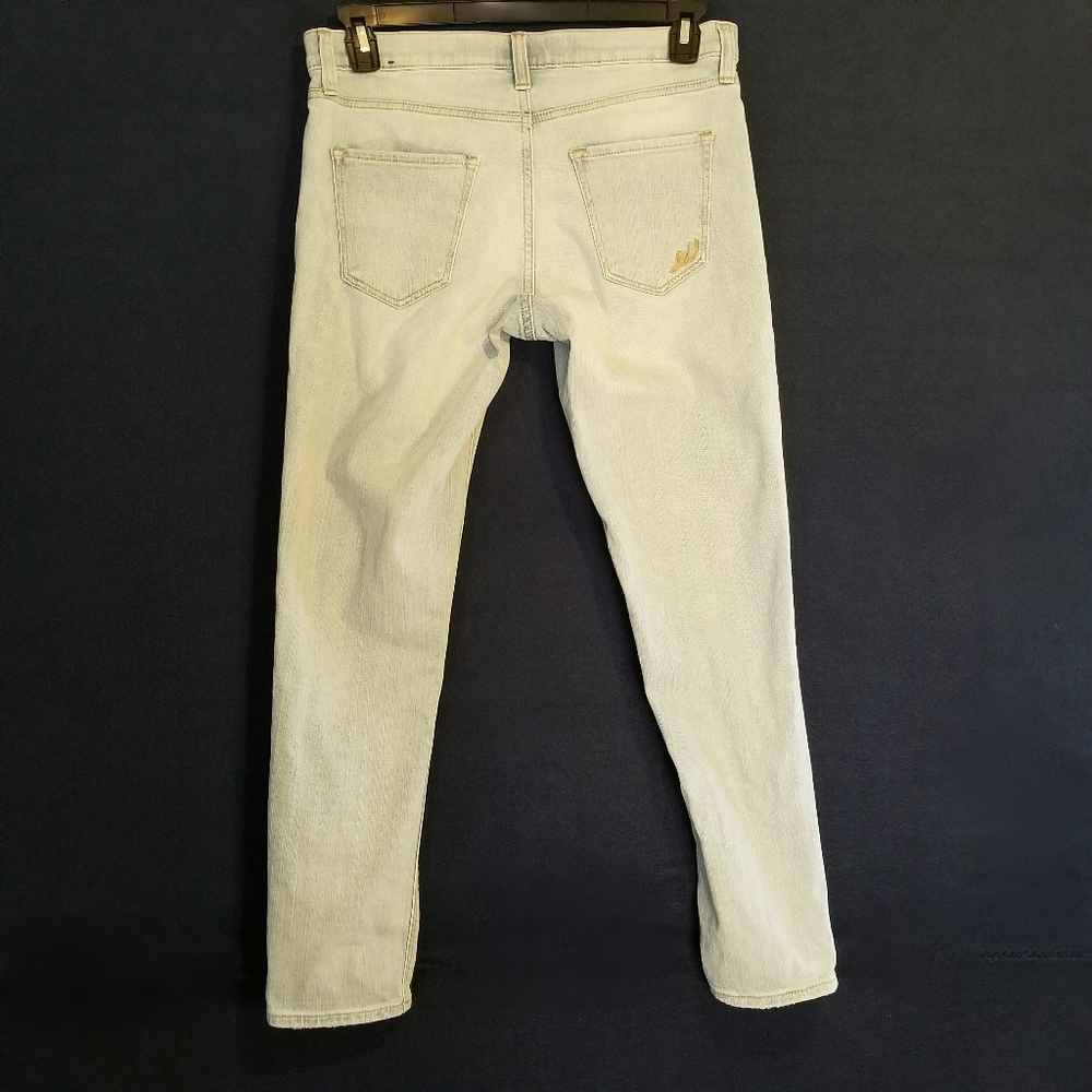 Express Girlfriend Mid Rise Distressed Jeans - Picture 3 of 8